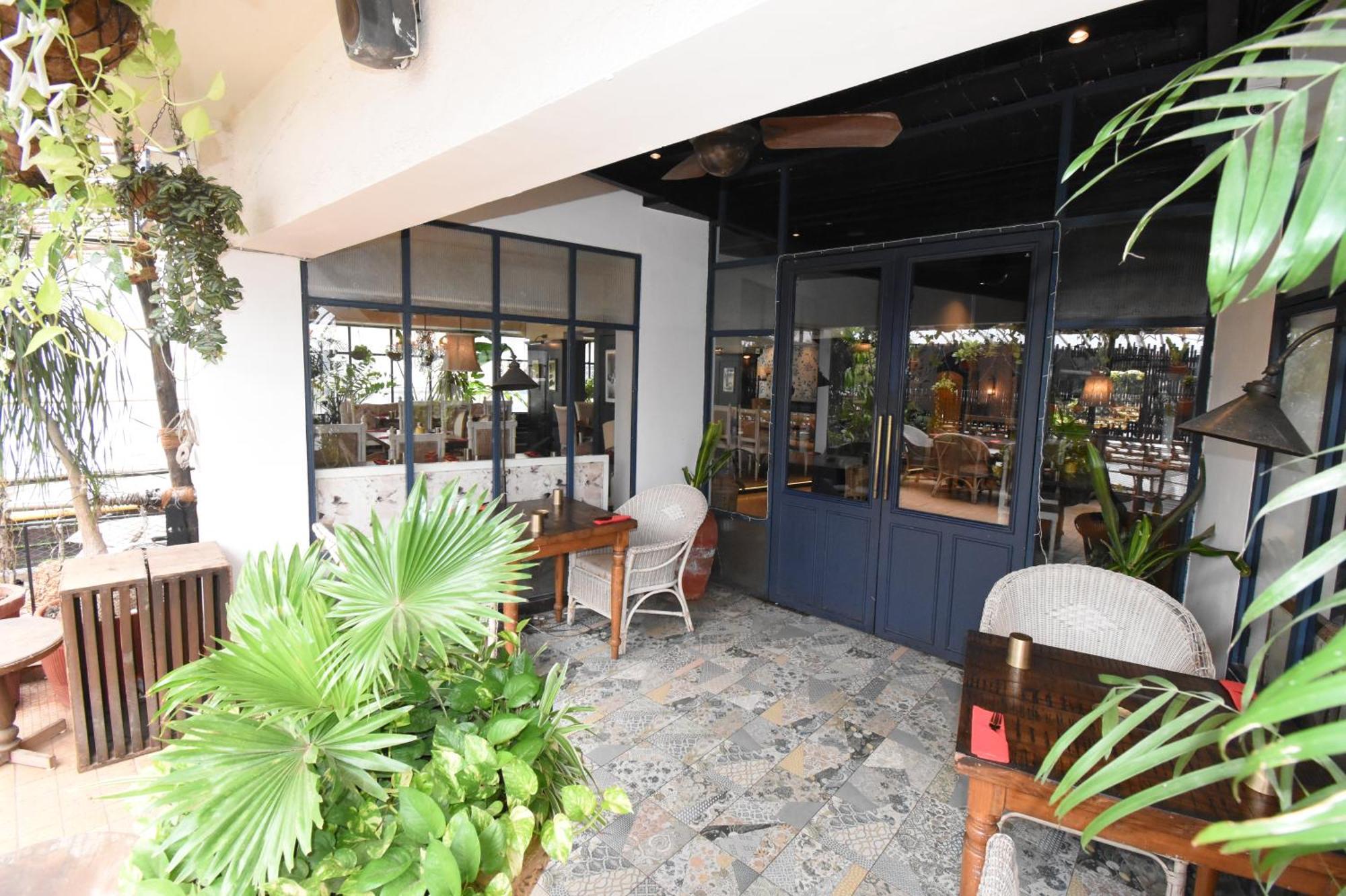 Kings International Juhu — Photos 1